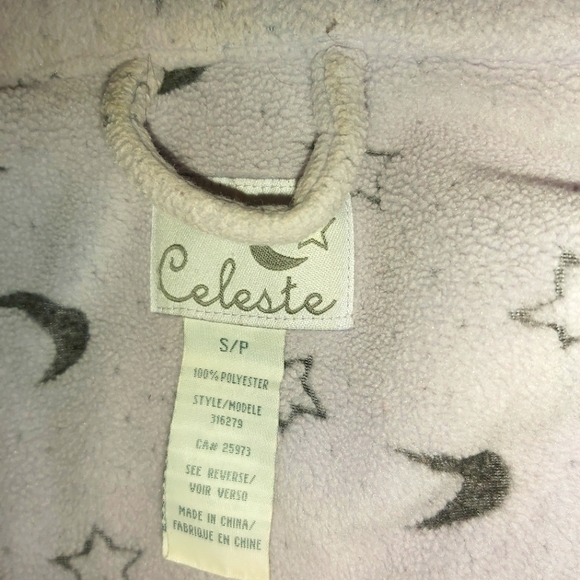 Robe with celestial pattern - Picture 8 of 8